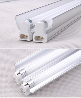 T5雙支帶反光罩支架燈 優(yōu)質(zhì)照明解決方案與廠家直銷優(yōu)勢(shì)解析